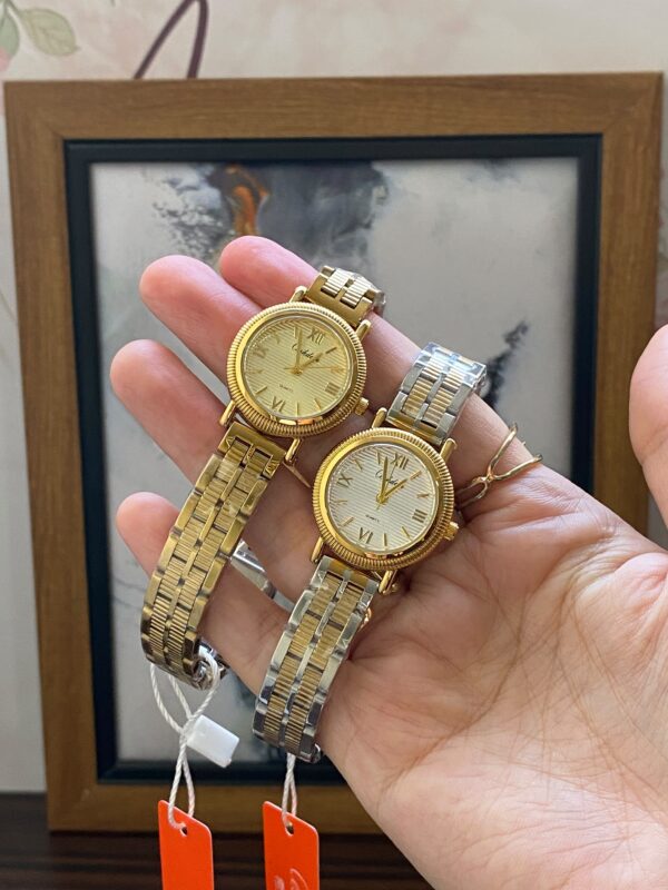 Montre Femme Ceshdun Vintage de Luxe - Cadran Ciselé & Chiffres Romains